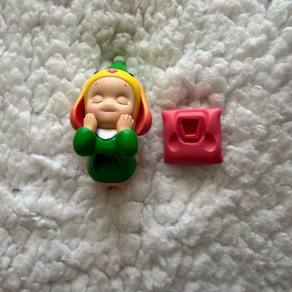 NWT Sonny Angel Santa's Little Helper - Lop Ear Rabbit.